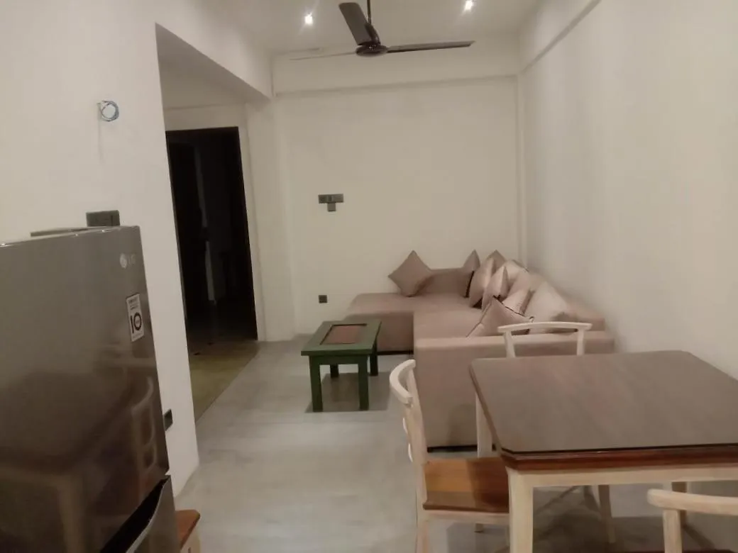 Coza Ceylon Hotel Dehiwala-Mount Lavinia