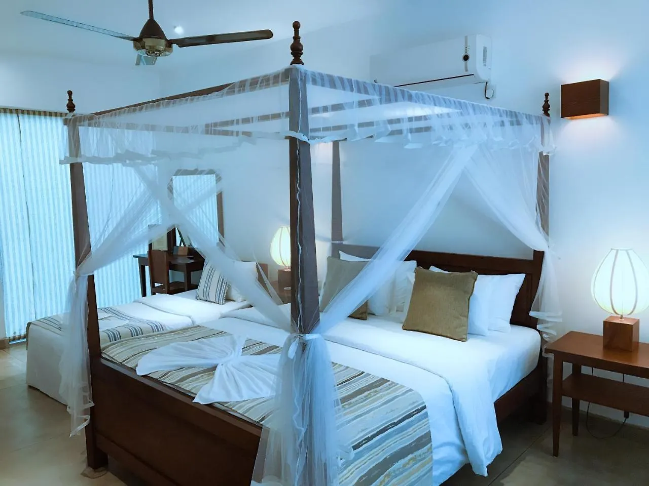 ***  Coza Ceylon Hotel Dehiwala-Mount Lavinia Sri Lanka