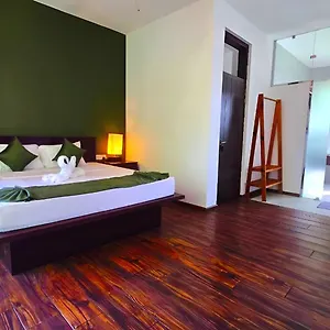 3* Hotel Lavinia