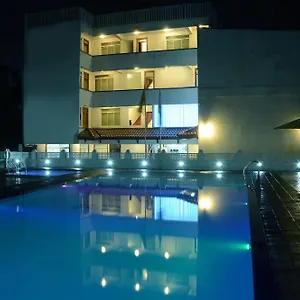 4* Hotel Mount Breeze